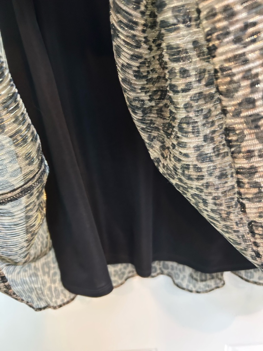 Just...Taylor Black and Brown Sheer Leopard-Print Trim Ruffled Neck Dress 12 - Picture 4 of 7